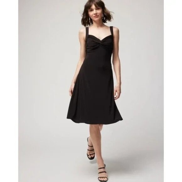 White House Black Market Dresses & Skirts - White House Black Market Matte Jersey Sweetheart Twist Front Dress Size 6